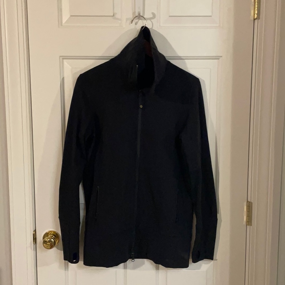 Long sleeve zip running jacket